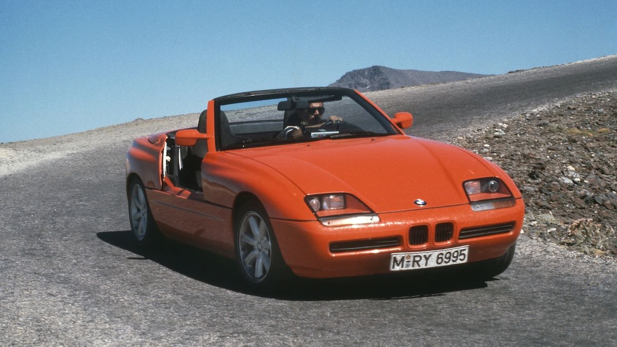 Roadster se zvláštními dveřmi představilo BMW před 35 lety